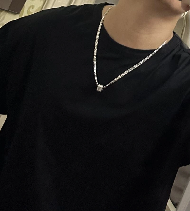 Durable LX Necklaces 312340