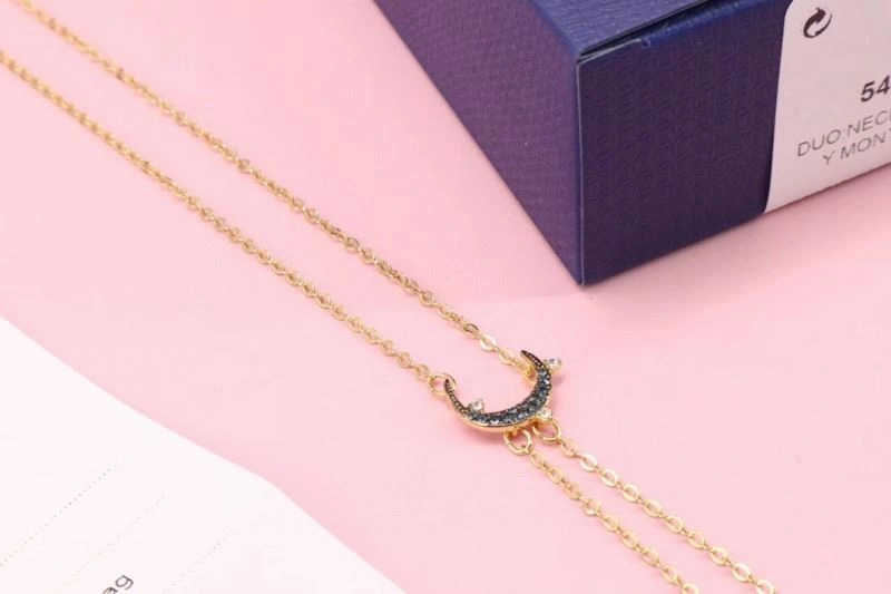 Cozy Swxrxvski Necklaces 315346