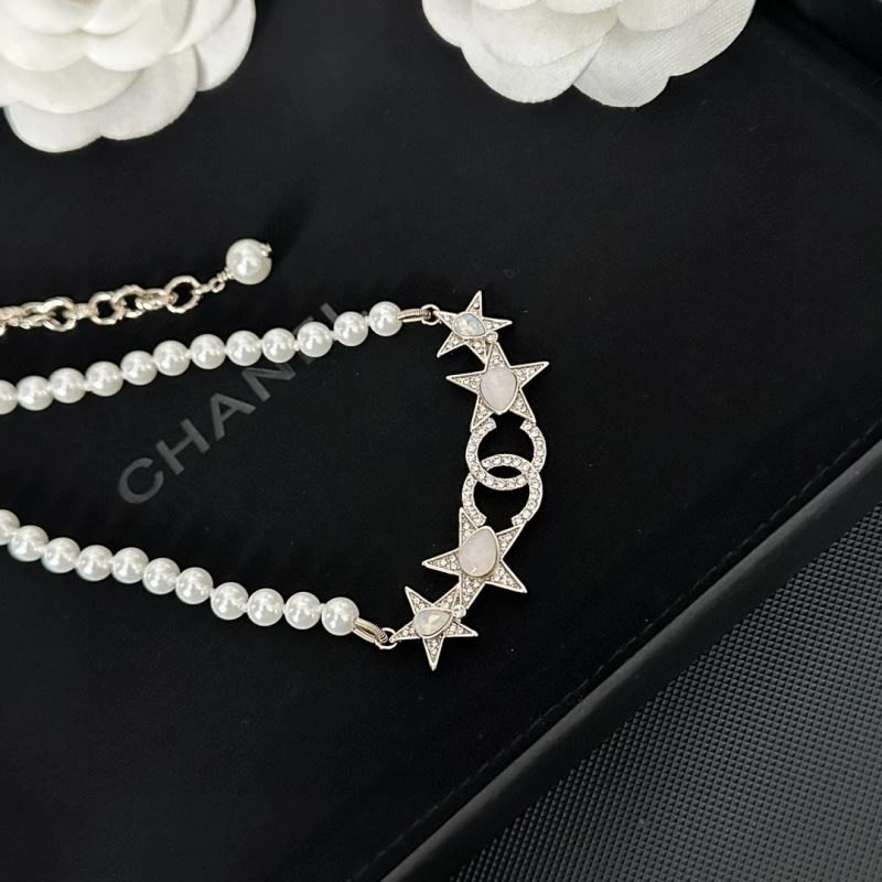 Lightweight Chxnxl Necklaces 293334