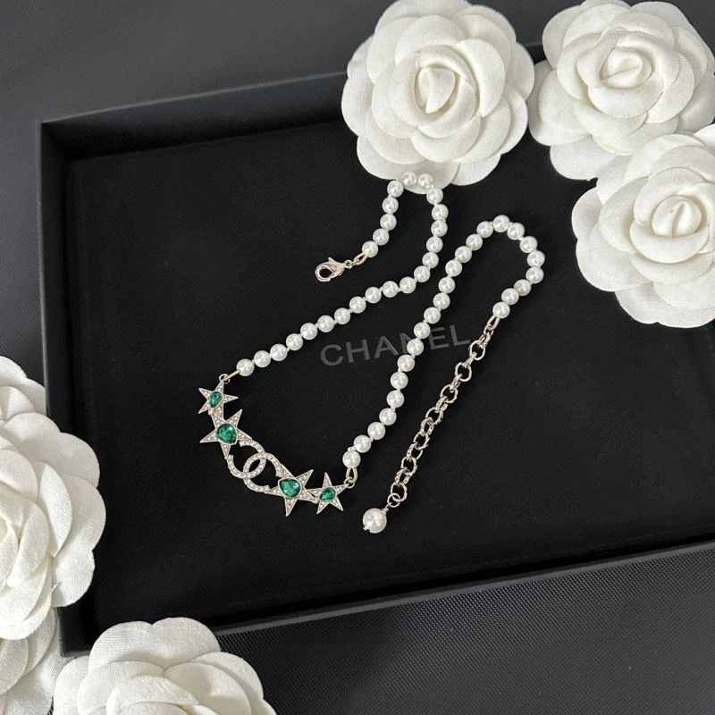 Lightweight Chxnxl Necklaces 293334