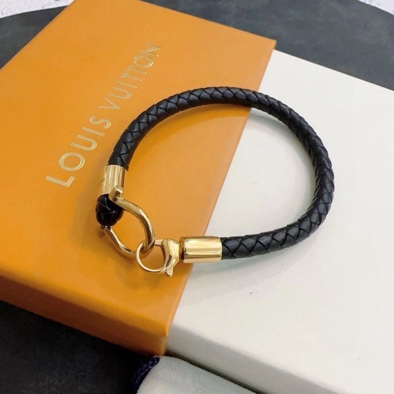 Practical LX Necklaces 312312