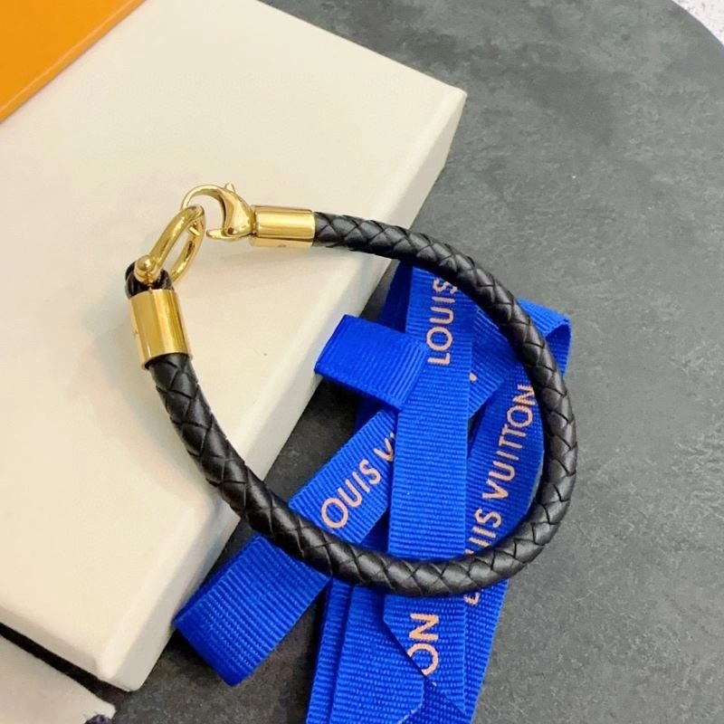 Practical LX Necklaces 312312