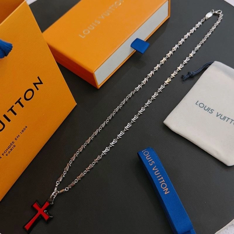 Functional LX Necklaces 312313