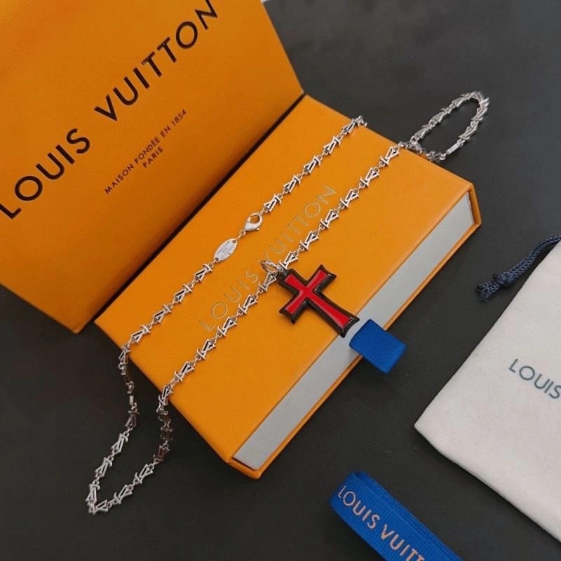 Functional LX Necklaces 312313