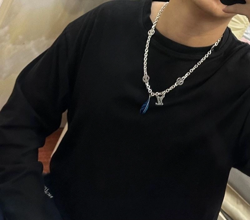 Sleek LX Necklaces 312327
