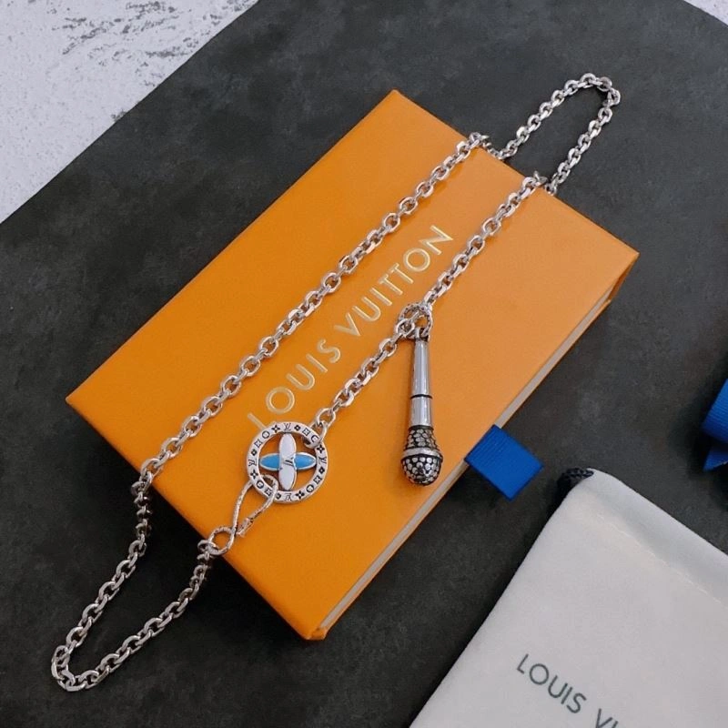 LX Necklaces WellDesigned 312321