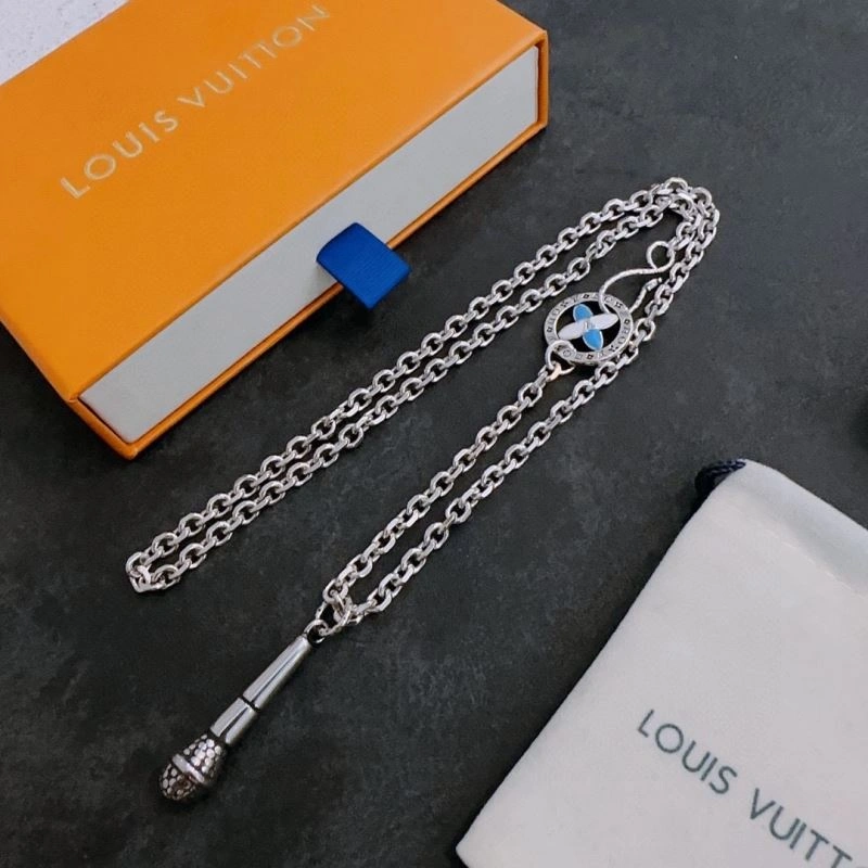 LX Necklaces WellDesigned 312321