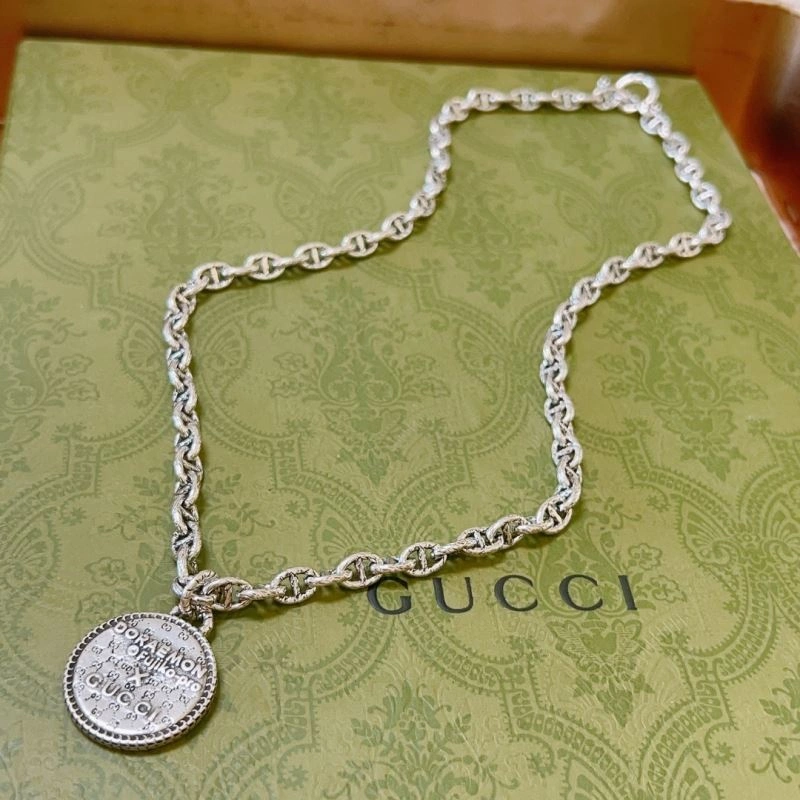 Lightweight Gxccx Necklaces 307589