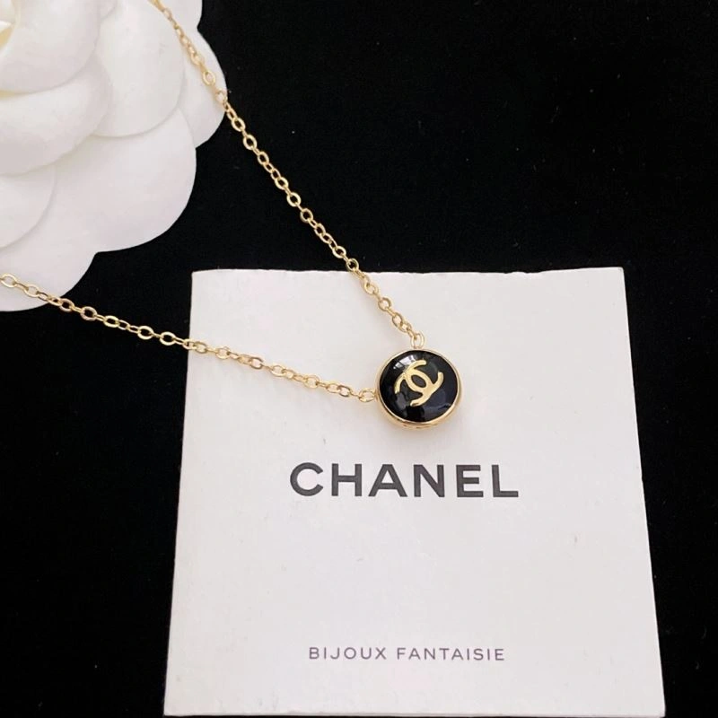 Chxnxl Necklaces Affordable 293343
