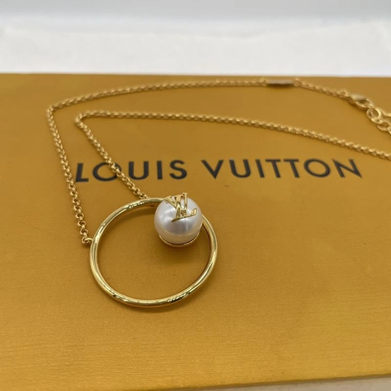 Trendy LX Necklaces 312333
