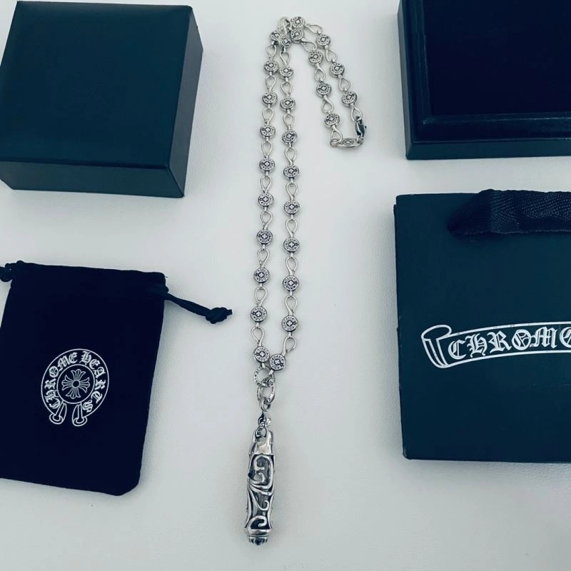 Flexible Chrxmx Hxxrts Necklaces 301742