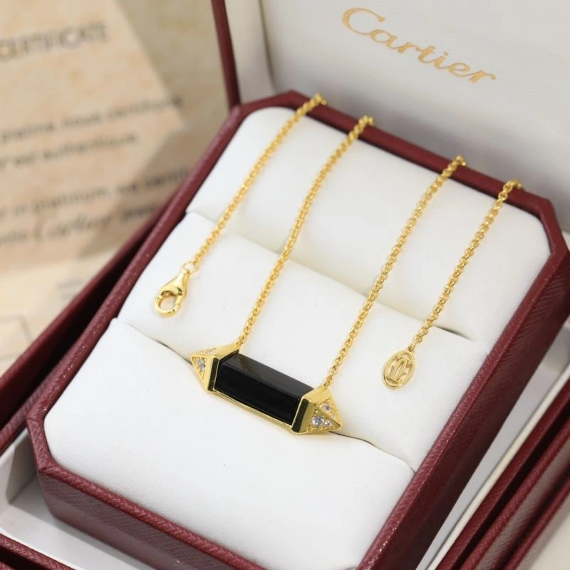 Durable Cxrtxer Necklaces 283373