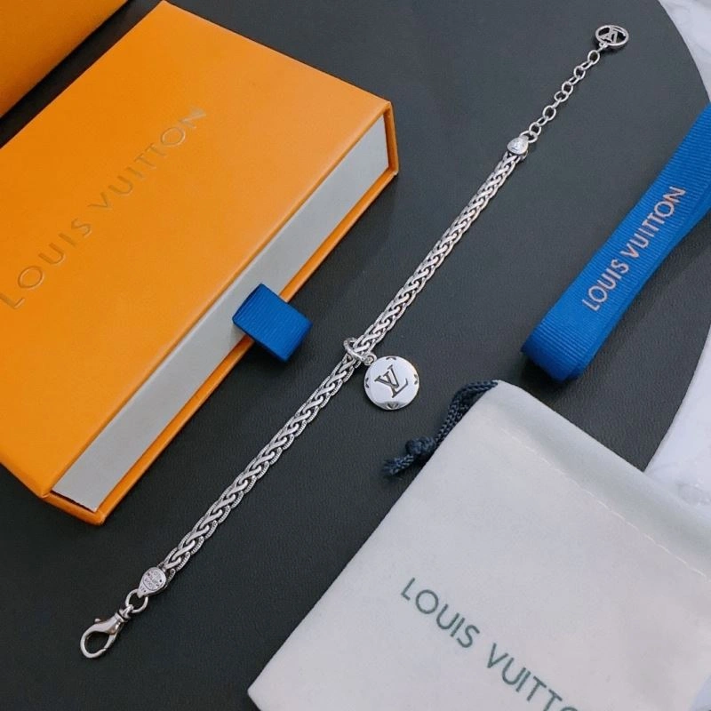 Minimalist LX Necklaces 312322