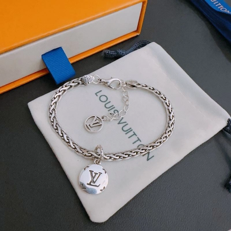Minimalist LX Necklaces 312322