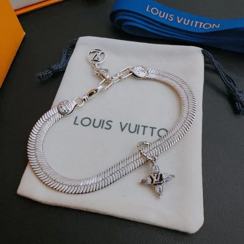 LX Necklaces Affordable 312337