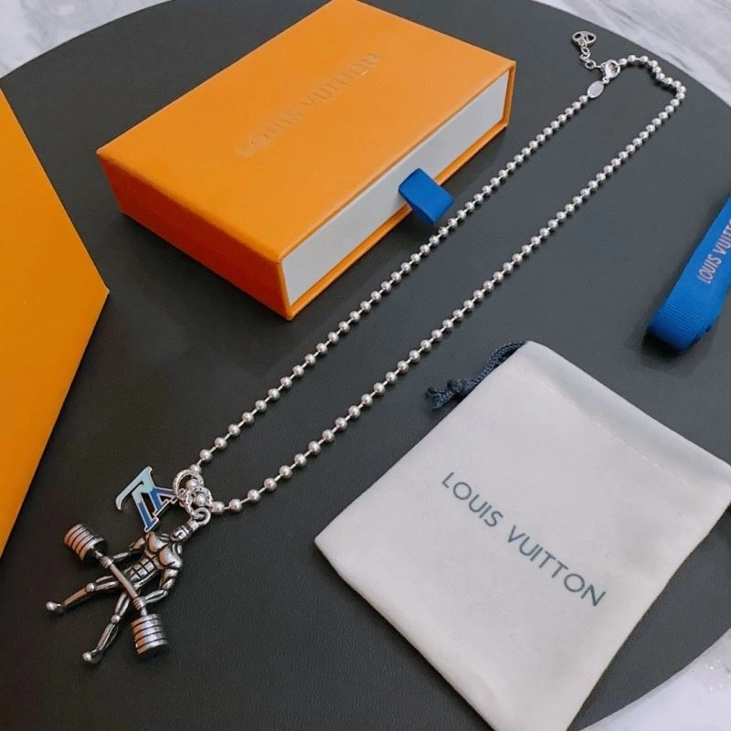 Comfortable LX Necklaces 312310