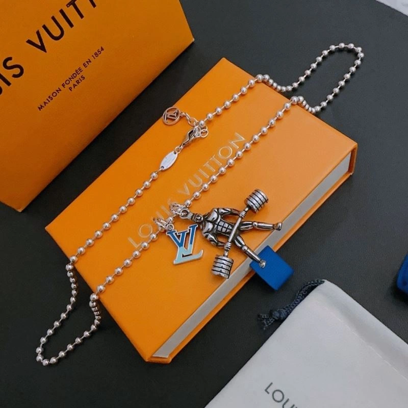 Comfortable LX Necklaces 312310