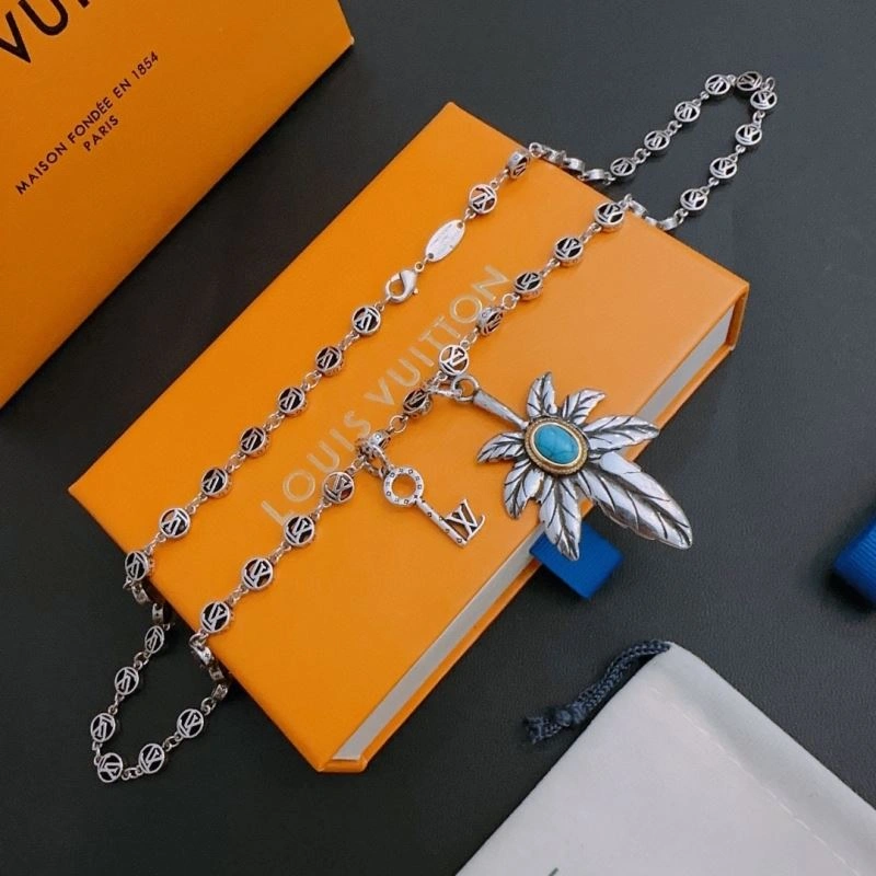 LX Necklaces WellDesigned 312409