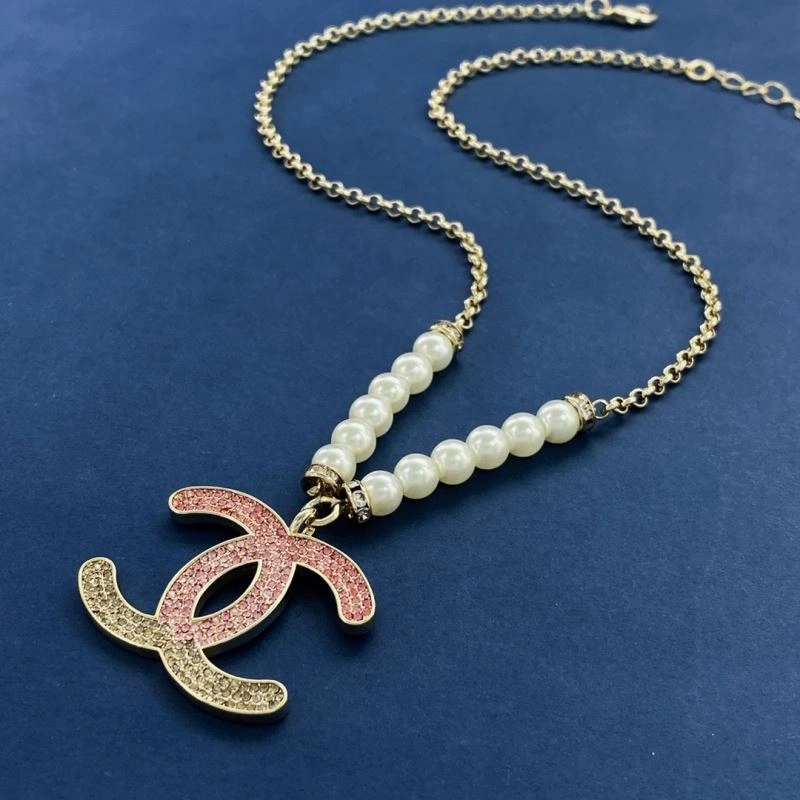 Fashionable Chxnxl Necklaces 293336