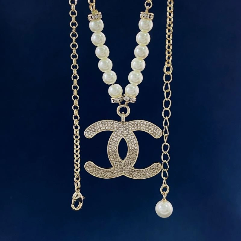 Fashionable Chxnxl Necklaces 293336