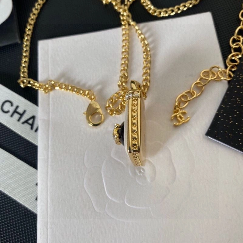 Affordable Chxnxl Necklaces 293331