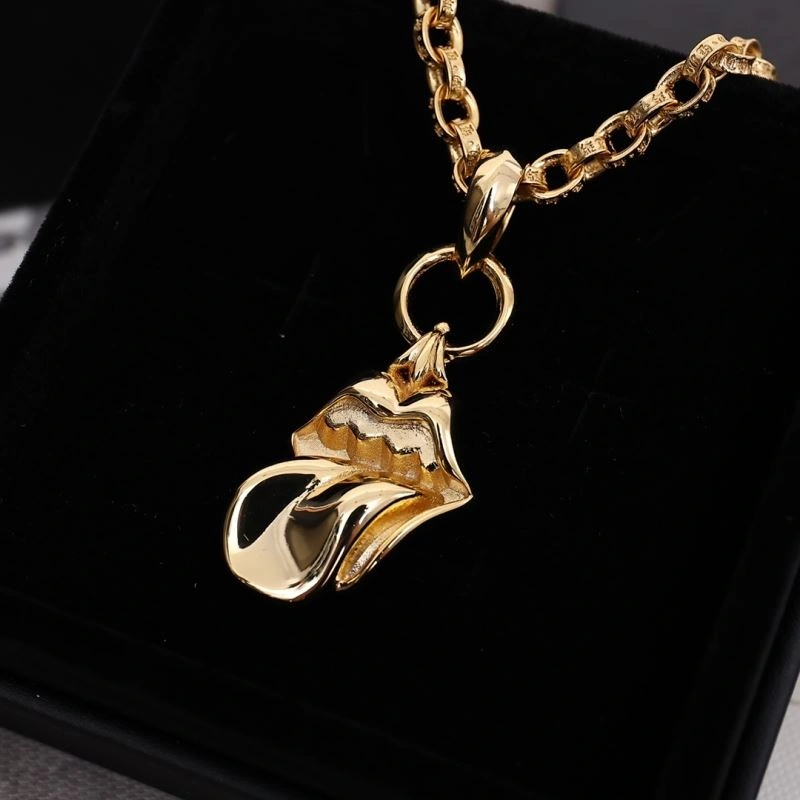 Stylish Chrxmx Hxxrts Necklaces 301730