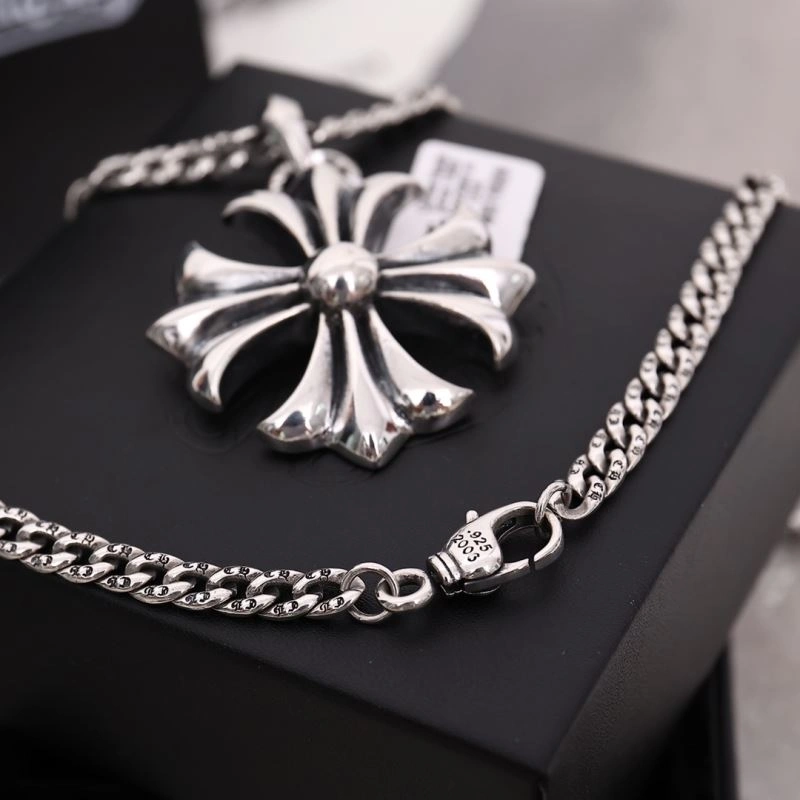 Chrxmx Hxxrts Necklaces Fashionable 301729