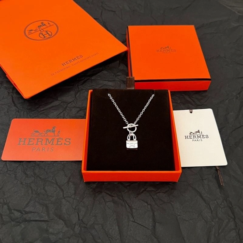 Durable Hxrmxs Necklaces 308290