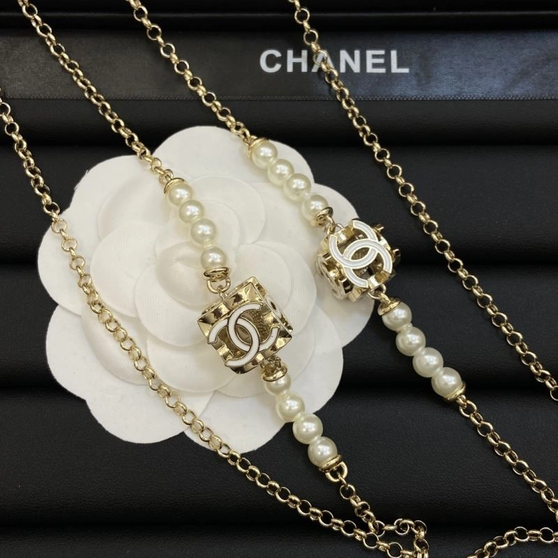 Comfortable Chxnxl Necklaces 293317