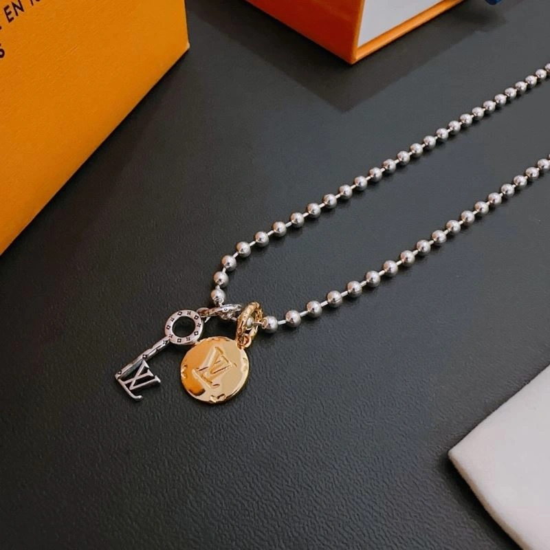 Durable LX Necklaces 312300