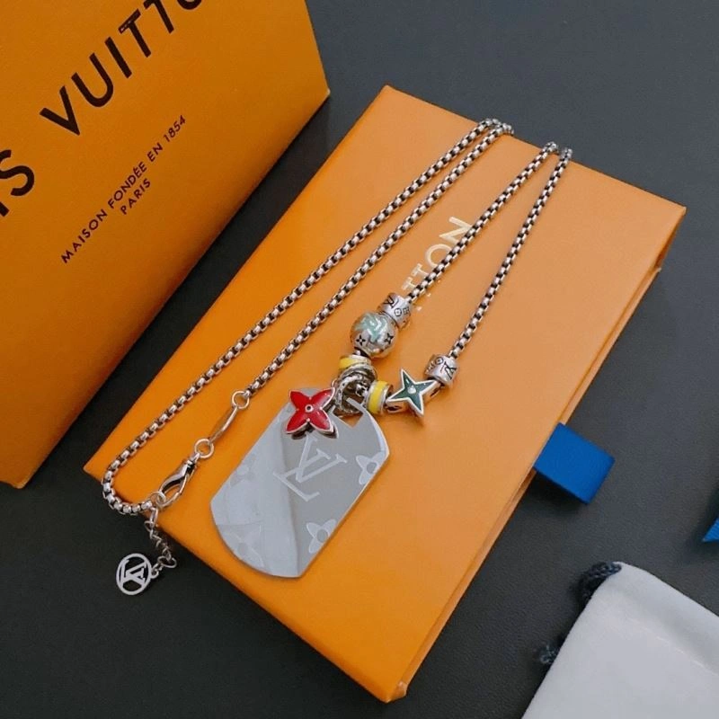 ModernLook LX Necklaces 312301