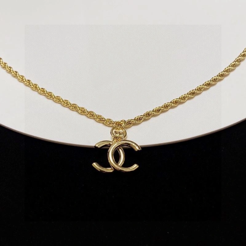 Chxnxl Necklaces Affordable 293321