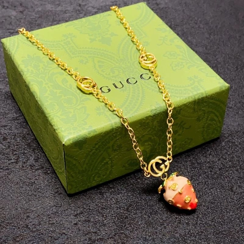 Comfortable Gxccx Necklaces 307556