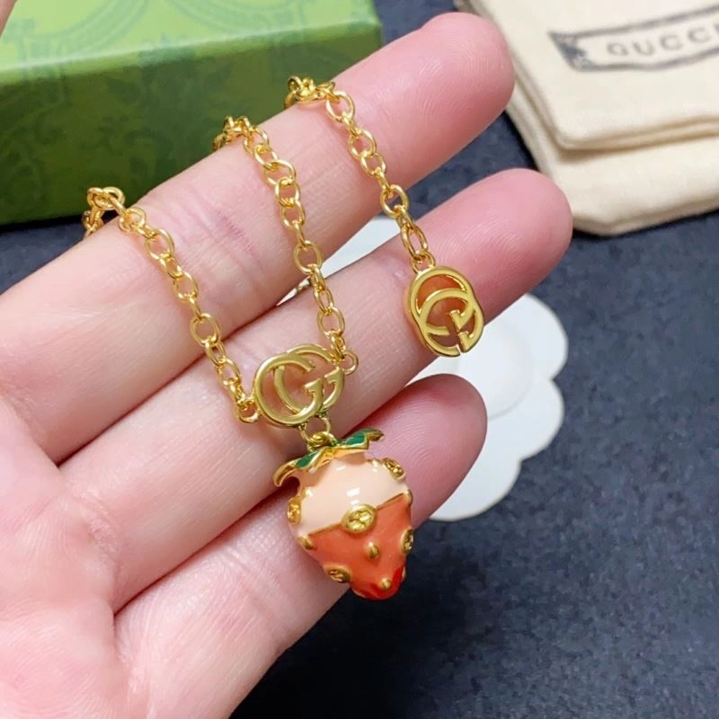 Comfortable Gxccx Necklaces 307556