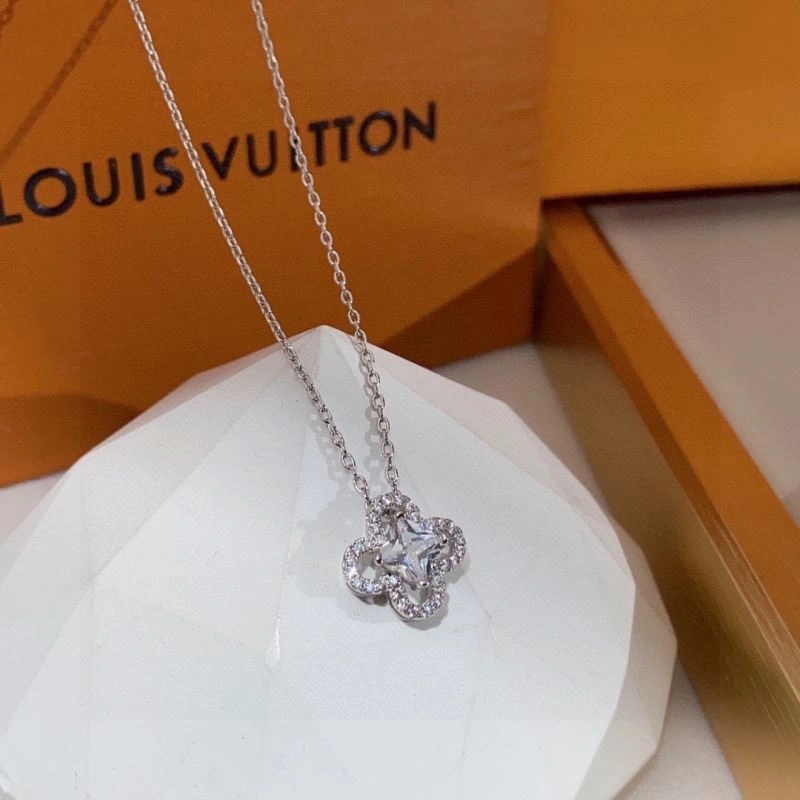 LX Necklaces SmartChoice 312275