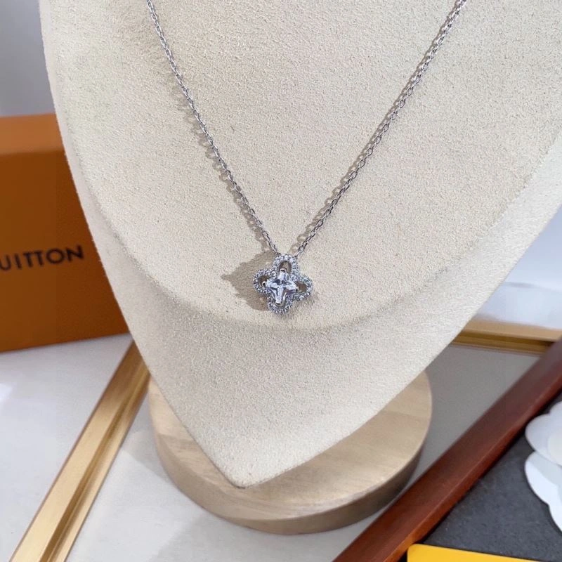 LX Necklaces SmartChoice 312275