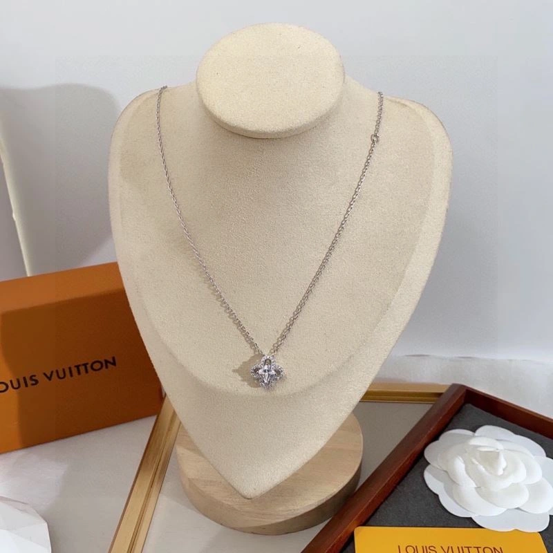 LX Necklaces SmartChoice 312275