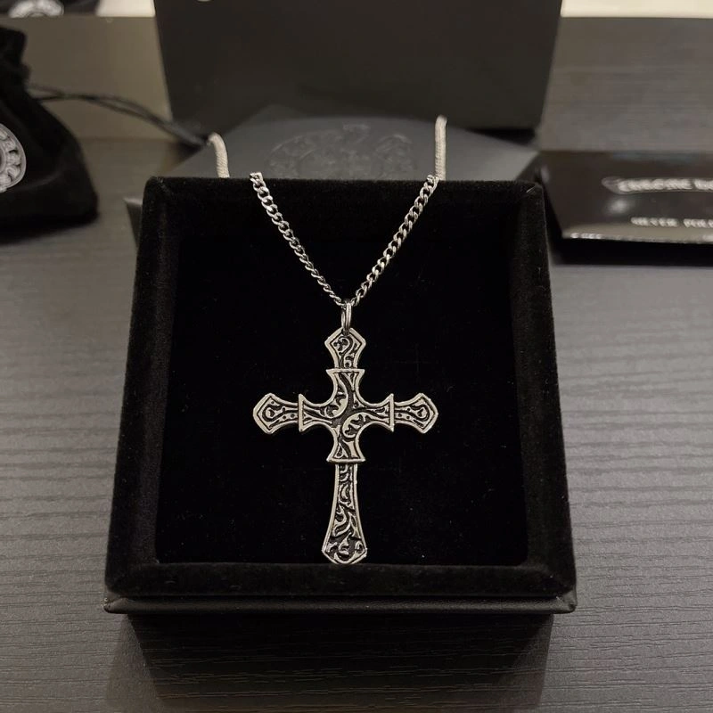 Chrxmx Hxxrts Necklaces EyeCatching 301716
