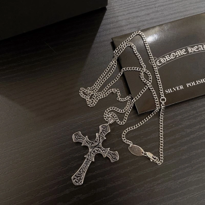 Chrxmx Hxxrts Necklaces EyeCatching 301716