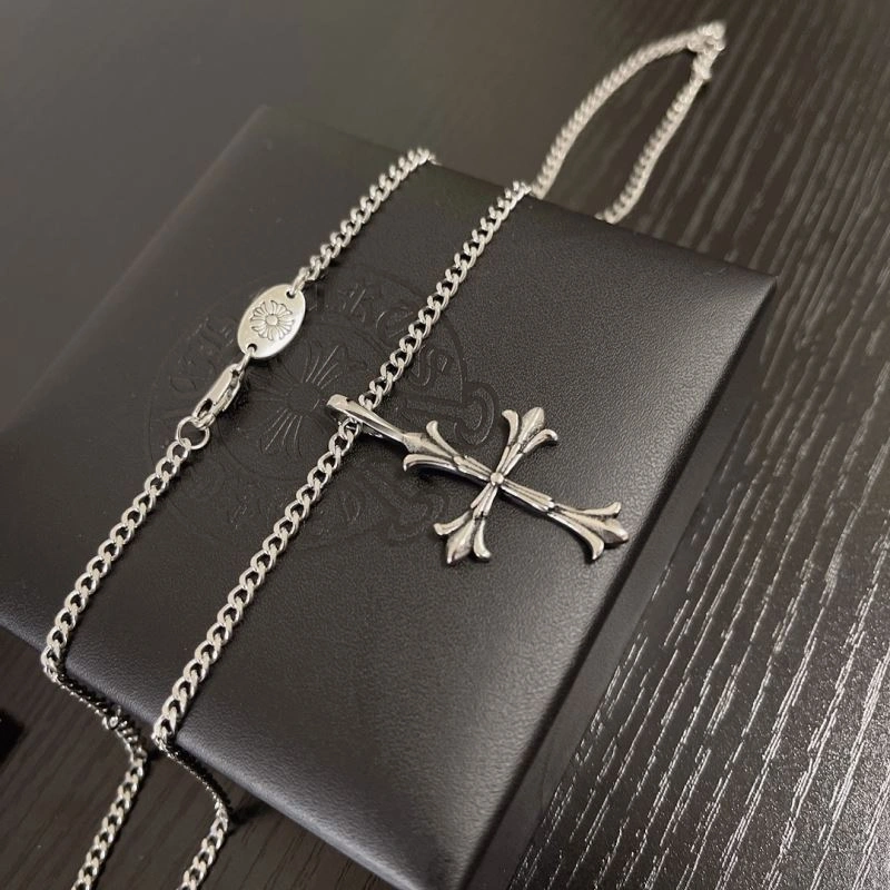 Chrxmx Hxxrts Necklaces StreetReady 301736