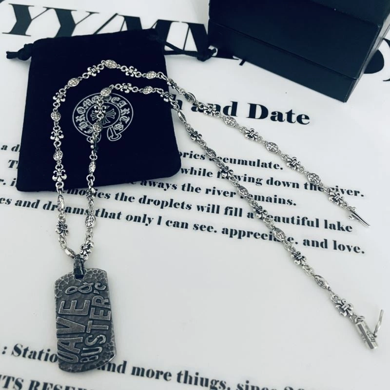 GoAnywhere Chrxmx Hxxrts Necklaces 301709