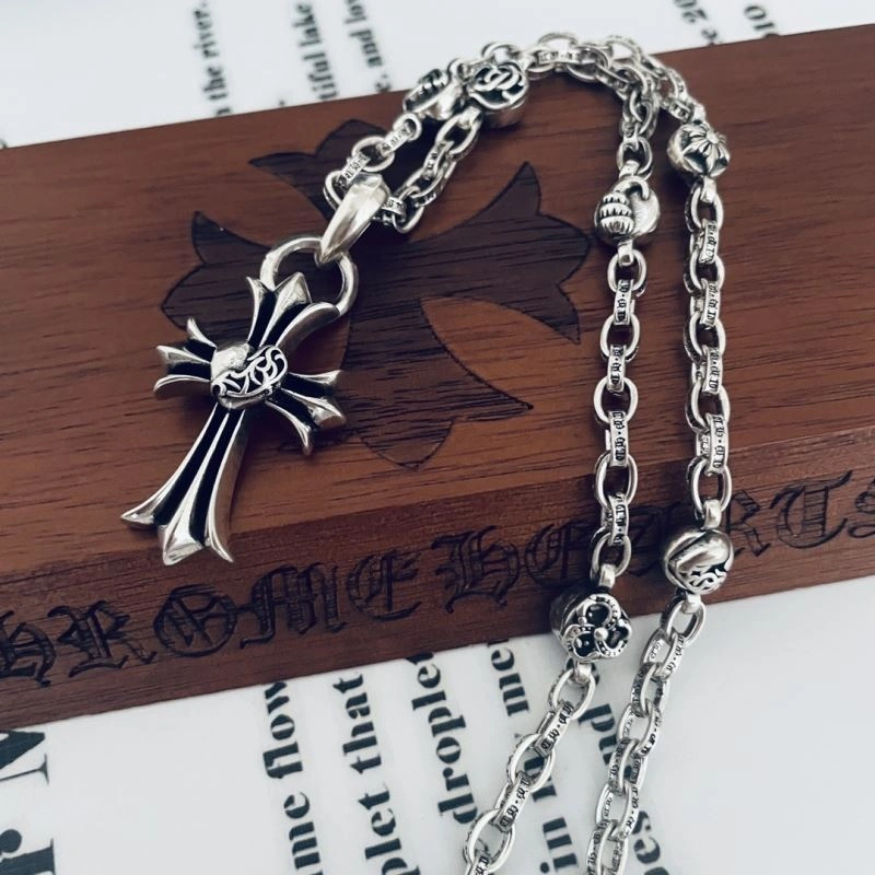 Chrxmx Hxxrts Necklaces Stylish 301707