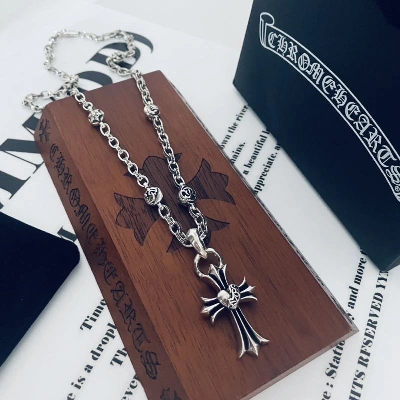 Chrxmx Hxxrts Necklaces Stylish 301707