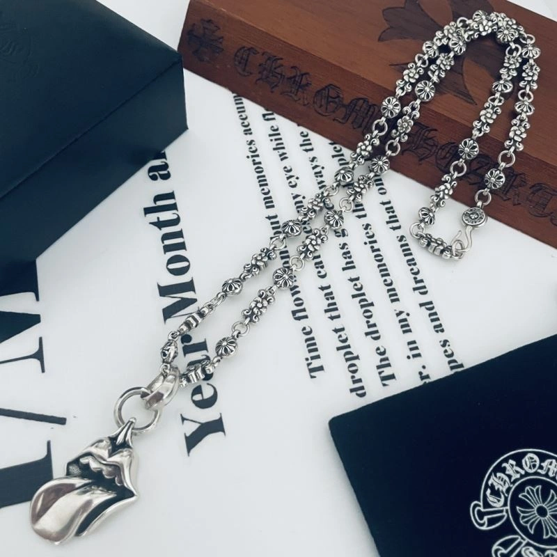 Chrxmx Hxxrts Necklaces Resilient 301706