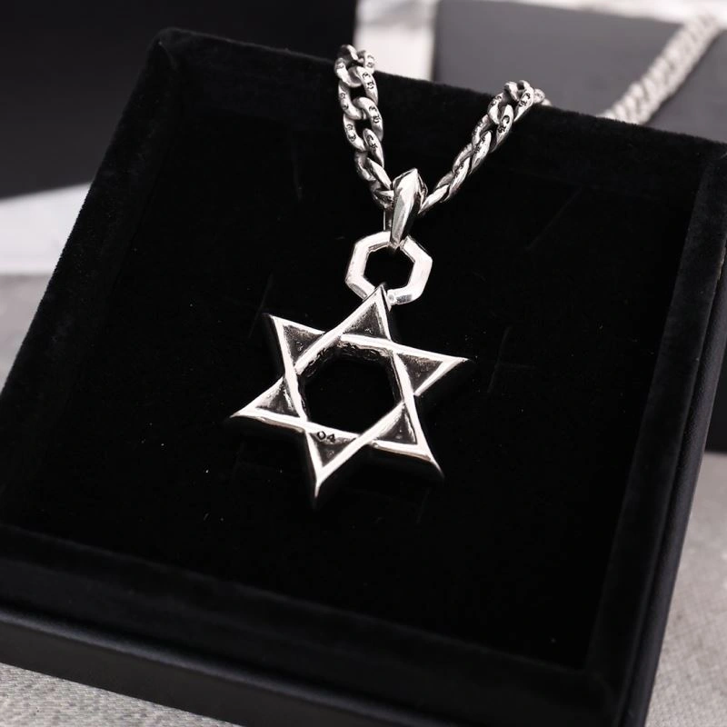 Timeless Chrxmx Hxxrts Necklaces 301675