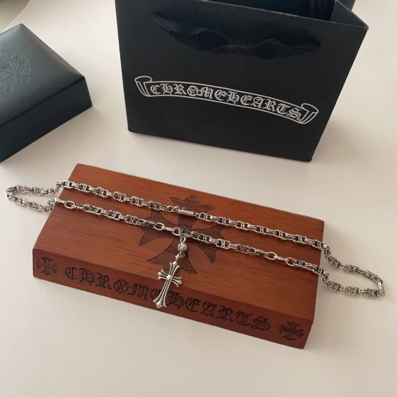Durable Chrxmx Hxxrts Necklaces 301697
