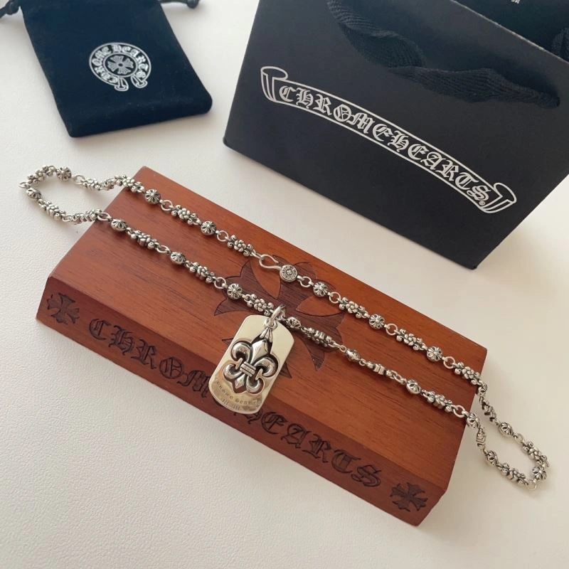 Chrxmx Hxxrts Necklaces GoAnywhere 301681