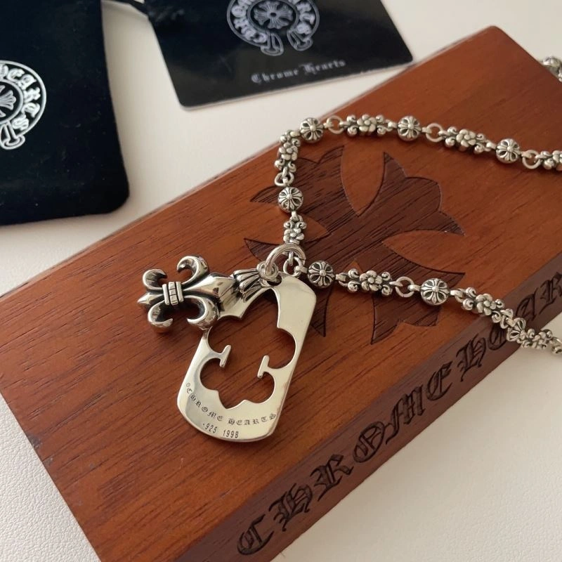 Chrxmx Hxxrts Necklaces GoAnywhere 301681