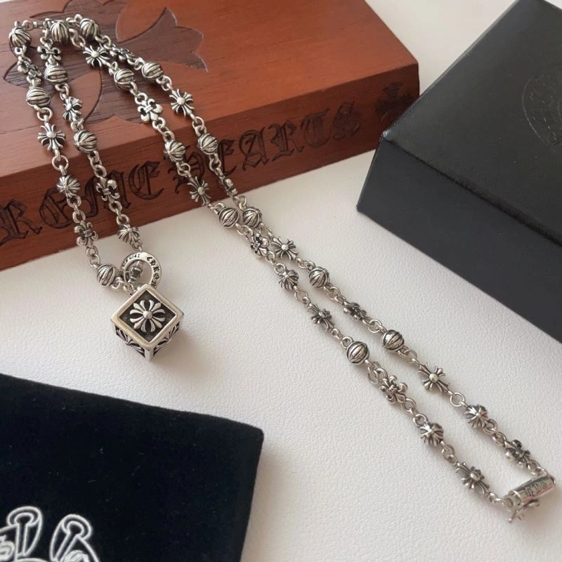 Fashionable Chrxmx Hxxrts Necklaces 301686