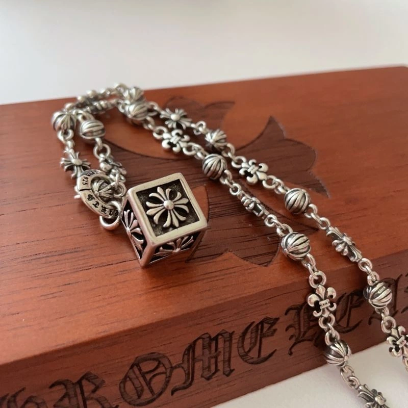 Fashionable Chrxmx Hxxrts Necklaces 301686